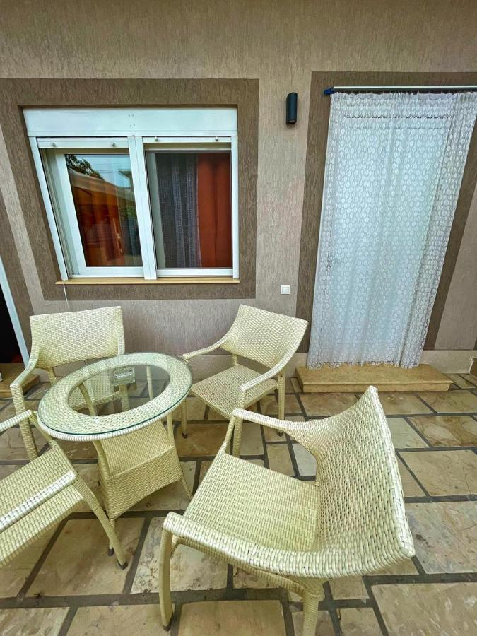 Villa Roel 1 Apartments Nr 88 Vlore Exterior photo